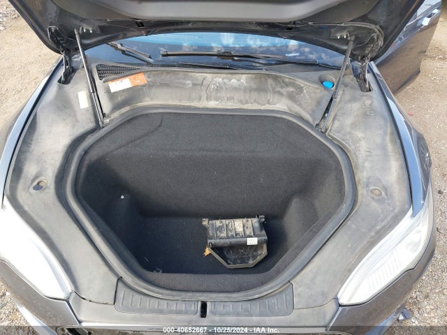 2015 TESLA MODEL S 5YJSA4H20FFP74732 Photo 9