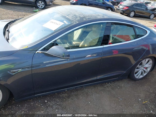 Tesla Model S 70d/85d/p85d 2015 5YJSA4H20FFP74732 Image 14