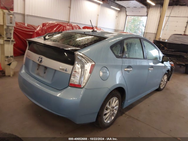 Toyota Prius Plug-in Advanced 2015 JTDKN3DP2F3068925 Image 4