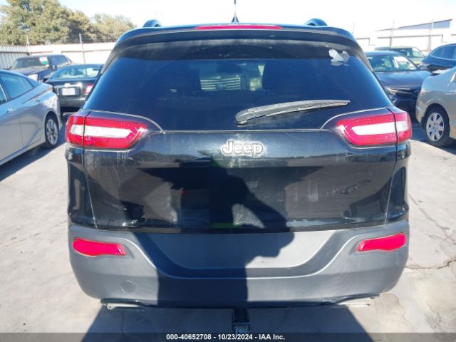 1C4PJLASXHW623423 Jeep Cherokee Altitude Fwd
