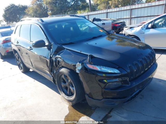 1C4PJLASXHW623423 Jeep Cherokee Altitude Fwd