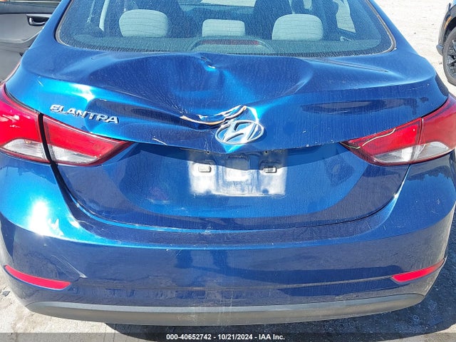 Hyundai ELANTRA SE 2015 5NPDH4AE7FH575235 Image 17