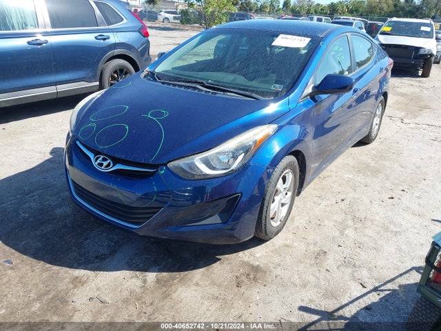 Hyundai ELANTRA SE 2015 5NPDH4AE7FH575235 Image 2