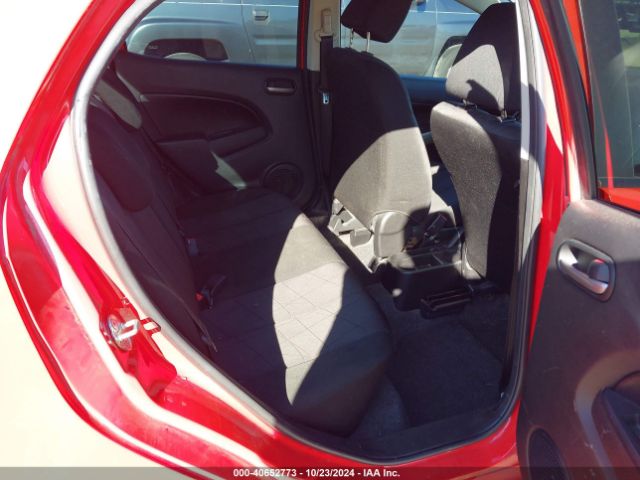 JM1DE1KY3E0175393 Mazda Mazda2 Sport