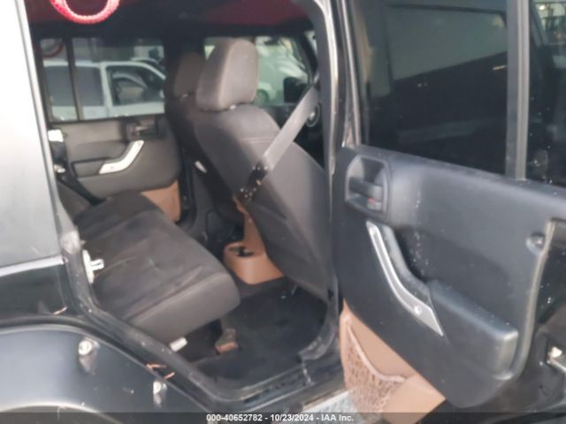 1C4BJWEG0GL189661 Jeep Wrangler Unlimited Sahara