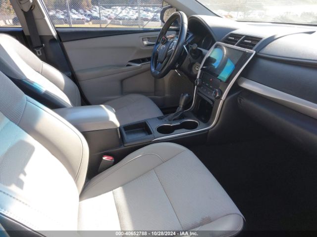 4T1BF1FK1HU630017 Toyota CAMRY SE