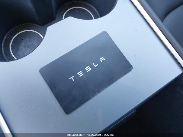 2024 TESLA MODEL Y 7SAYGDEE1RF163929 Photo 10