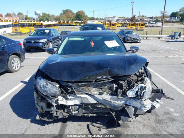 2HGFC2F57HH516462 Honda Civic Lx