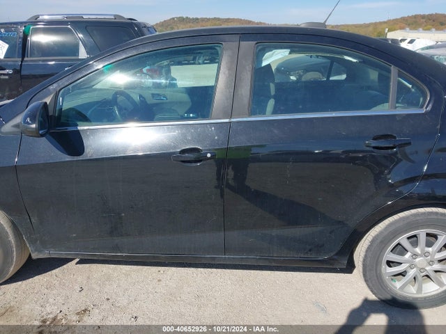 Chevrolet Sonic Lt Auto 2017 1G1JD5SH6H4102408 Image 14