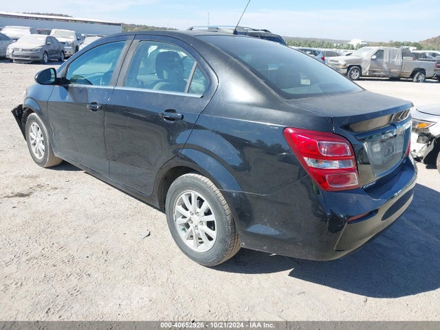 Chevrolet Sonic Lt Auto 2017 1G1JD5SH6H4102408 Image 3