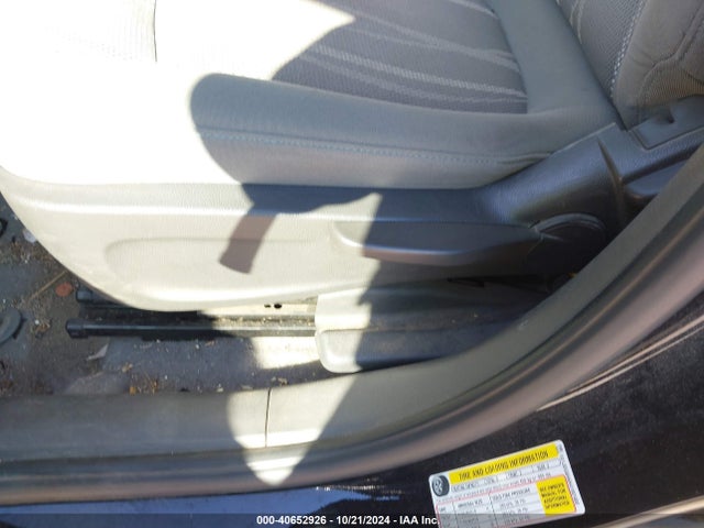 Chevrolet Sonic Lt Auto 2017 1G1JD5SH6H4102408 Image 9
