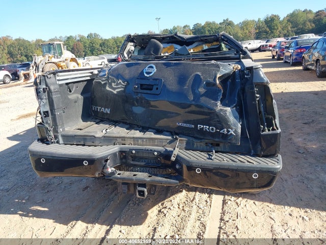 Nissan Titan Pro-4x 2014 1N6BA0EC9EN513697 Image 16