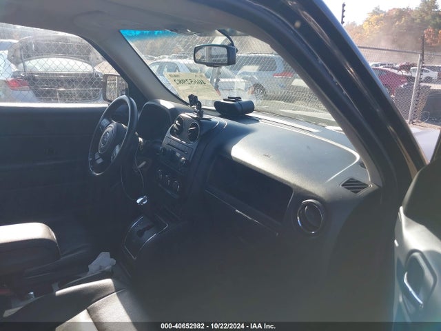 1C4NJRFB6FD348838 Jeep Patriot High Altitude Edition