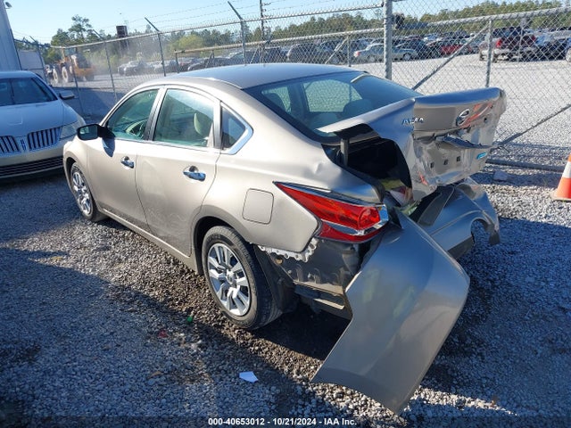 Nissan Altima 2.5 S 2014 1N4AL3AP2EN219972 Image 3
