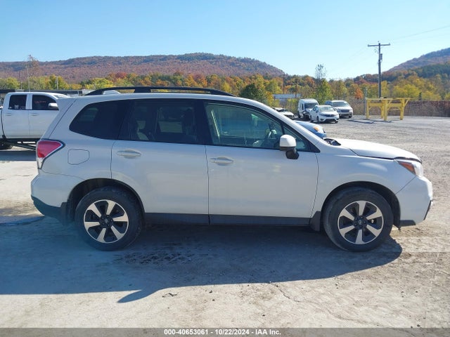 Subaru Forester 2.5i Premium 2018 JF2SJAGC7JH497984 Image 13