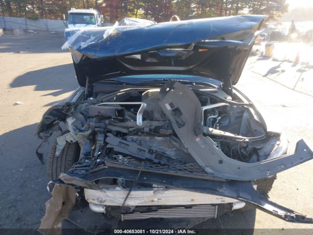 KMTG34TA1NU092657 Genesis G70 2.0t Awd