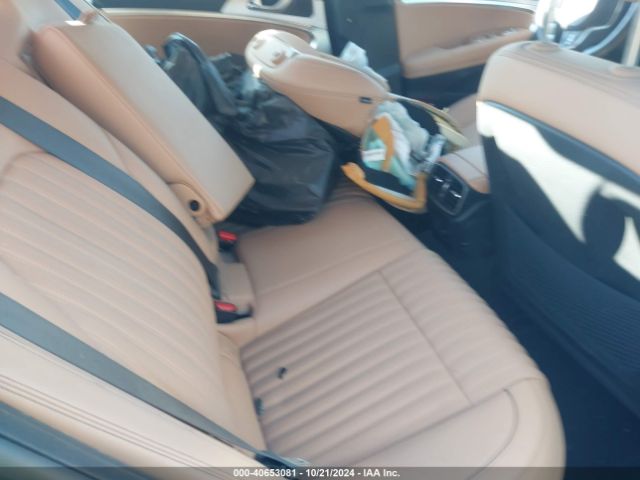 KMTG34TA1NU092657 Genesis G70 2.0t Awd