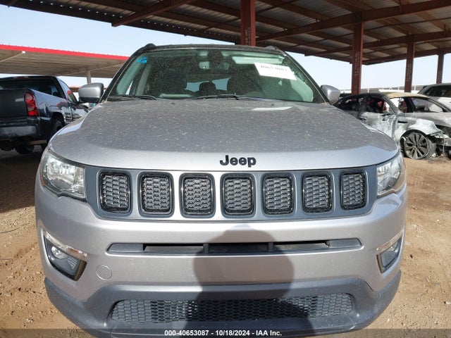 3C4NJDBB7KT595055 Jeep Compass Altitude 4x4