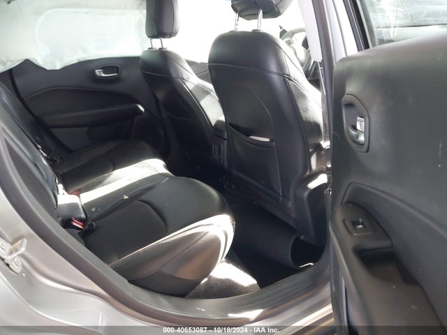 3C4NJDBB7KT595055 Jeep Compass Altitude 4x4