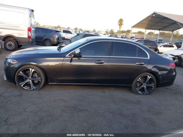 W1KAF4GBXNR055713 Mercedes-Benz C 300 Sedan