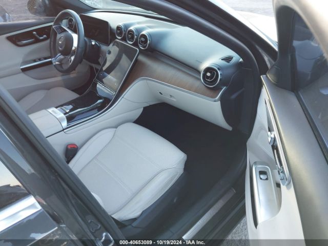 W1KAF4GBXNR055713 Mercedes-Benz C 300 Sedan