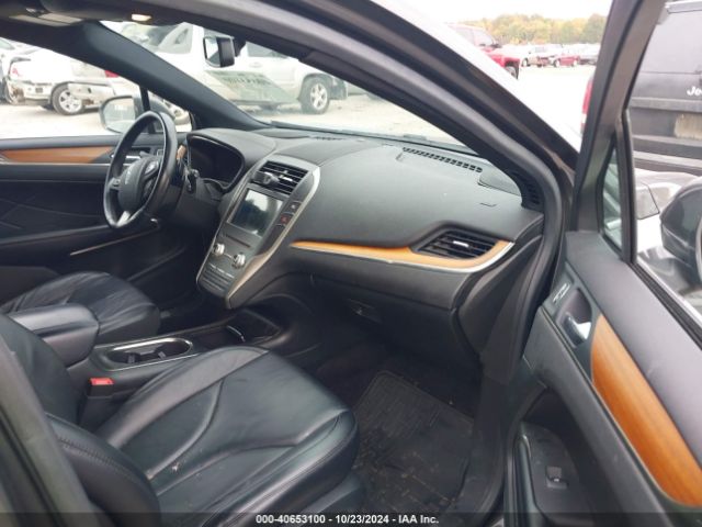 5LMCJ2D92HUL11814 Lincoln MKC SELECT