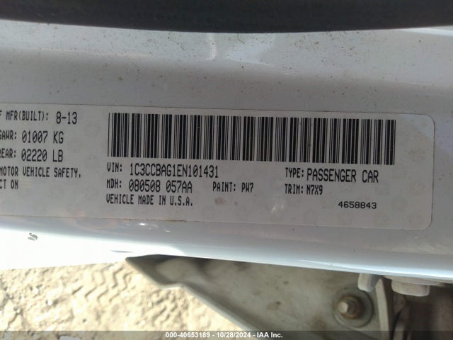 Chrysler 200 LX 2014 1C3CCBAG1EN101431 Image 9