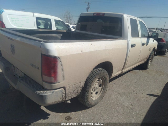 1C6RR7FT3NS197398 RAM 1500 Classic Tradesman  4x4 6'4 Box