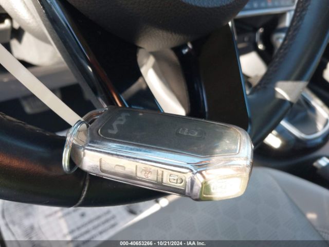 KNDERCAA7N7285914 KIA SELTOS EX