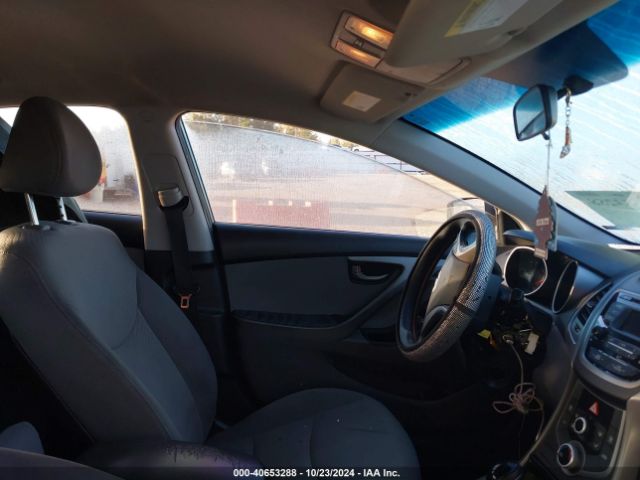 KMHDH4AE7GU634562 Hyundai ELANTRA SE