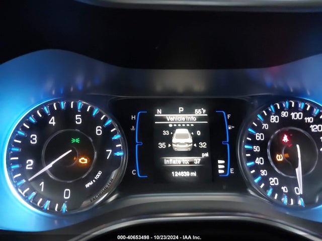 Chrysler 200 Limited 2015 1C3CCCAB0FN647813 Image 7