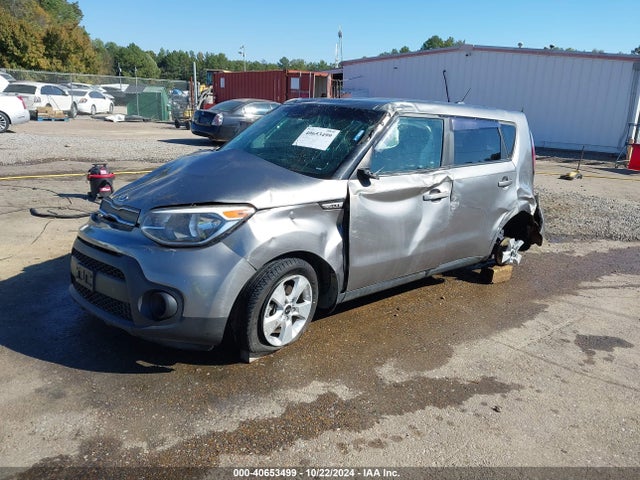 KIA Soul 2018 KNDJN2A23J7547404 Image 2