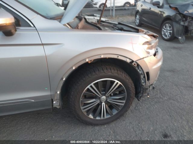 3VV2B7AX2KM165766 Volkswagen Tiguan 2.0t Se/2.0t Sel/2.0t Sel R-line/2.0t Sel R-line Black