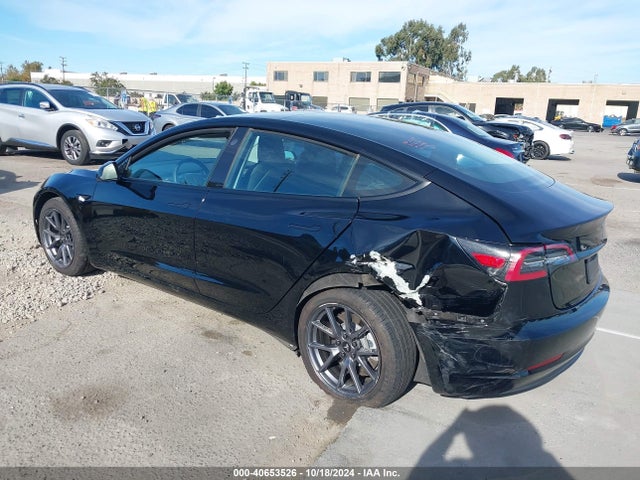 2023 TESLA MODEL 3 5YJ3E1EA7PF457180 Photo 2