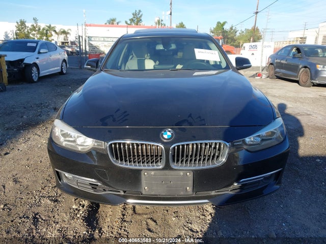 WBA3C1C50FK118951 BMW 328I