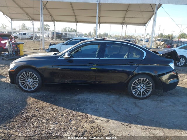 WBA3C1C50FK118951 BMW 328I