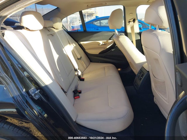 WBA3C1C50FK118951 BMW 328I