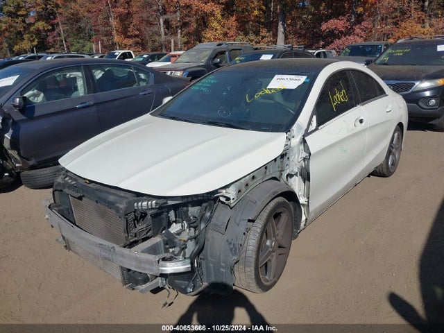 Mercedes-Benz CLA 250 2014 WDDSJ4EB9EN110228 Image 2