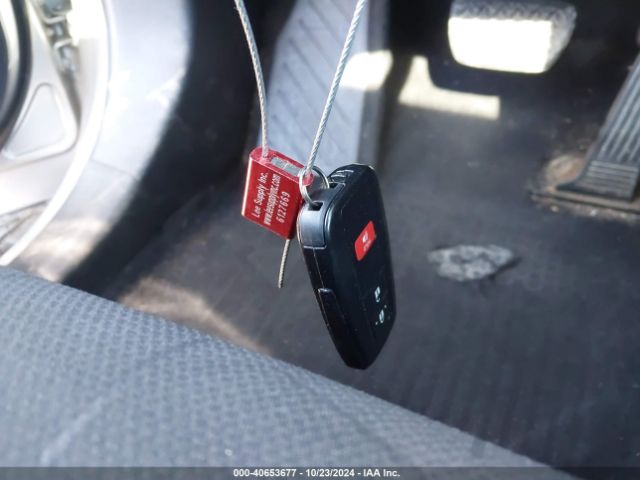 2T3P1RFV6KC012043 Toyota Rav4 Xle