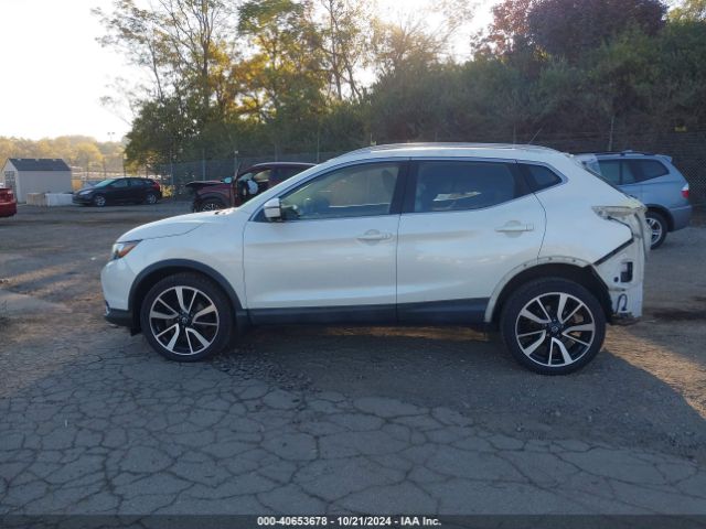 JN1BJ1CR4JW203481 Nissan Rogue Sport Sl