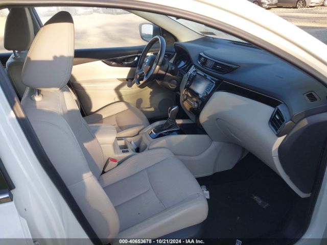 JN1BJ1CR4JW203481 Nissan Rogue Sport Sl