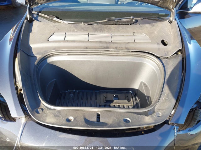 2024 TESLA MODEL Y 7SAYGDEEXRF075879 Photo 9