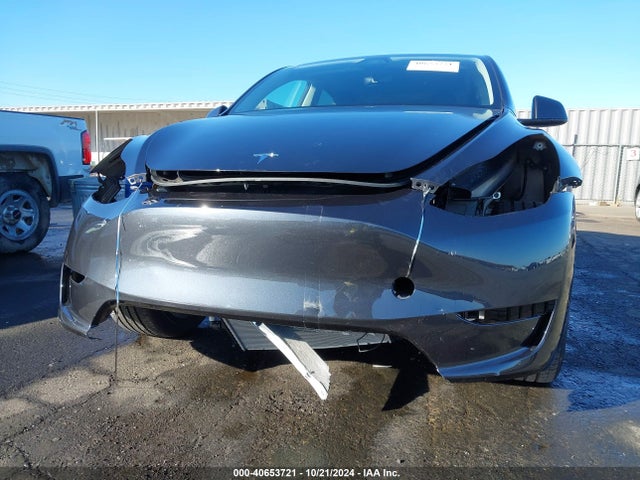 2024 TESLA MODEL Y 7SAYGDEEXRF075879 Photo 5