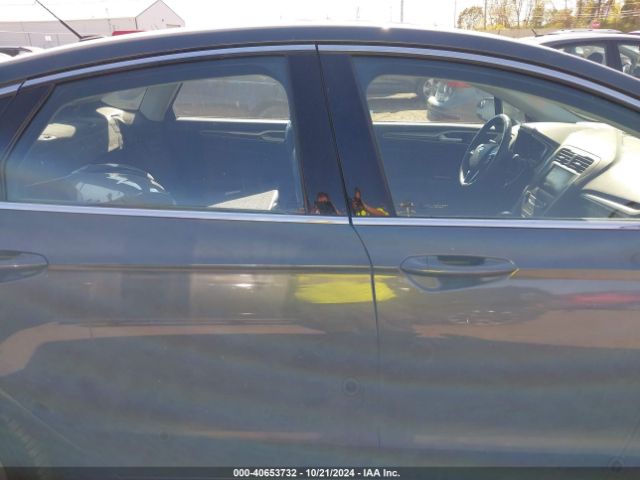3FA6P0HD4FR168302 Ford FUSION SE