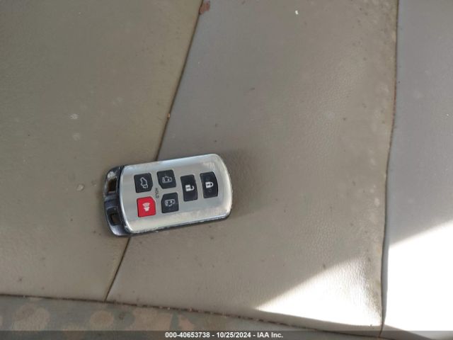 5TDYK3DCXFS535023 Toyota Sienna Xle/limited