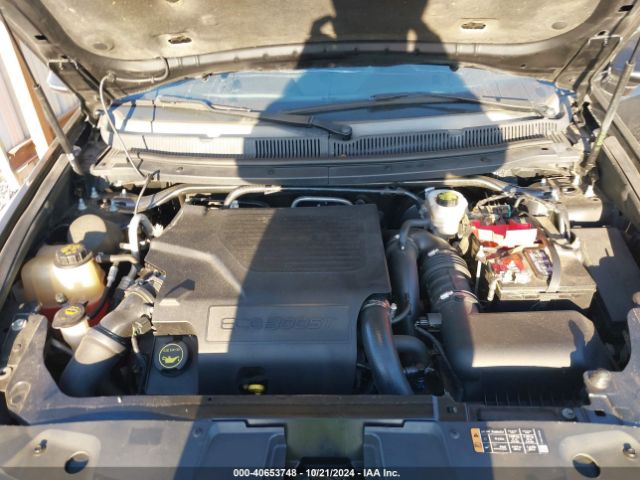 2LMHJ5AT6KBL01900 Lincoln Mkt Reserve