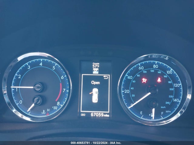 Toyota COROLLA SE 2018 2T1BURHE1JC028673 Image 7