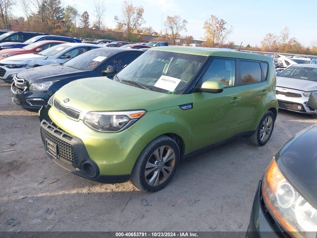 KIA SOUL + 2015 KNDJP3A57F7817719 Image 2