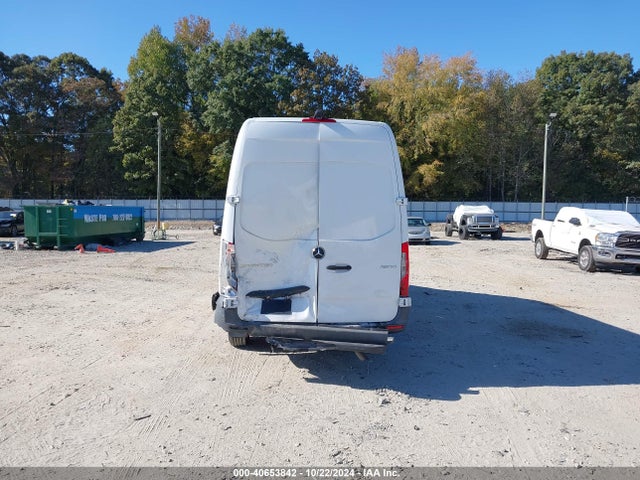 W1W40CHY4MT054536 Mercedes-Benz Sprinter 2500 High Roof I4