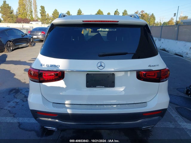 W1N4M4HB8MW116111 Mercedes-Benz Glb 250 4matic